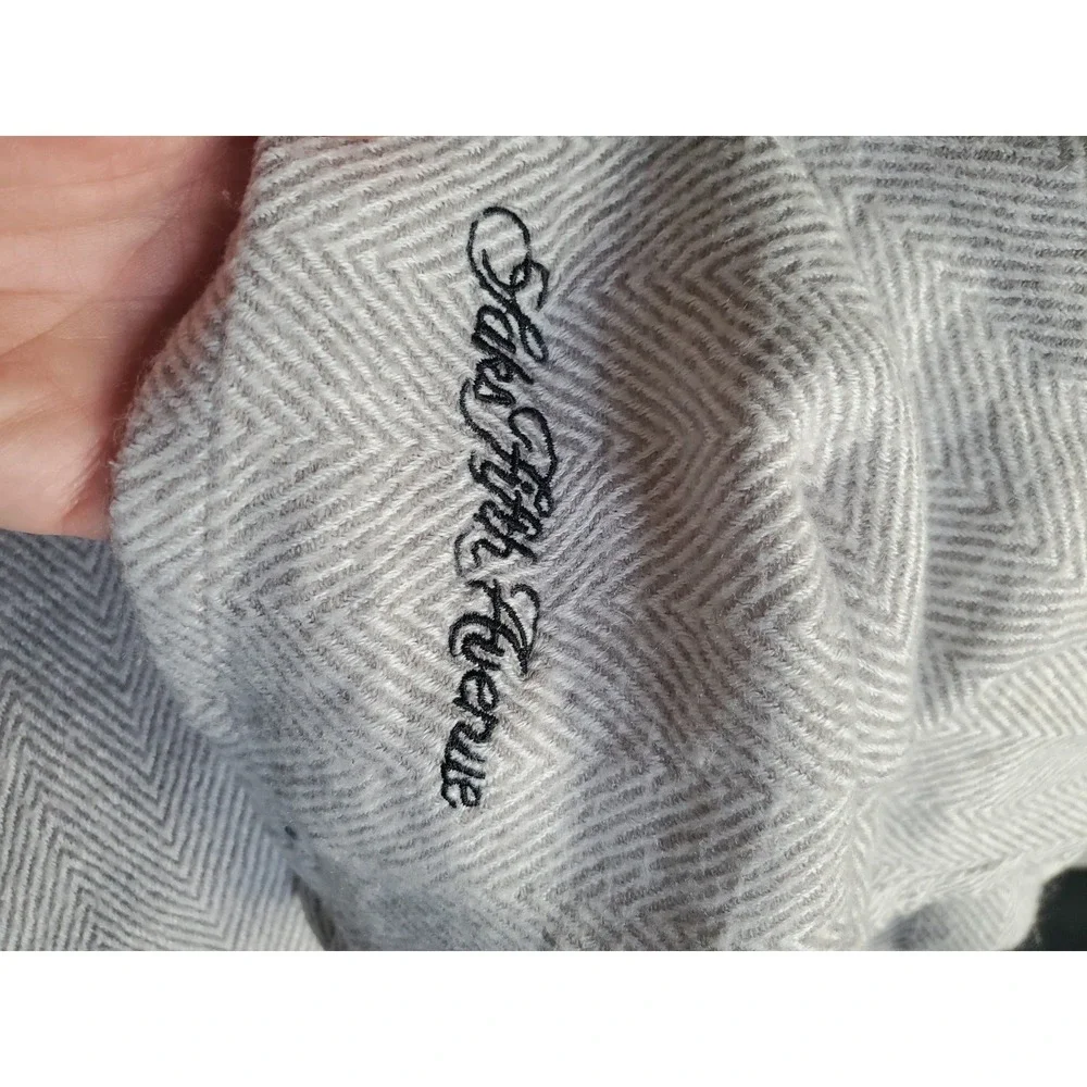 United Airlines X Saks Fifth Avenue Polaris Class Inflight‎ Cabin Blanket